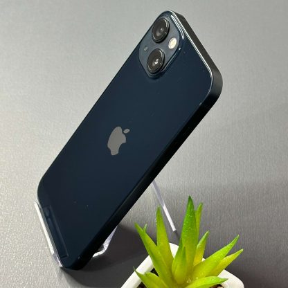 iPhone 13 128GB Midnight - Tela de 6.1" - (SEMINOVO) - Image 3