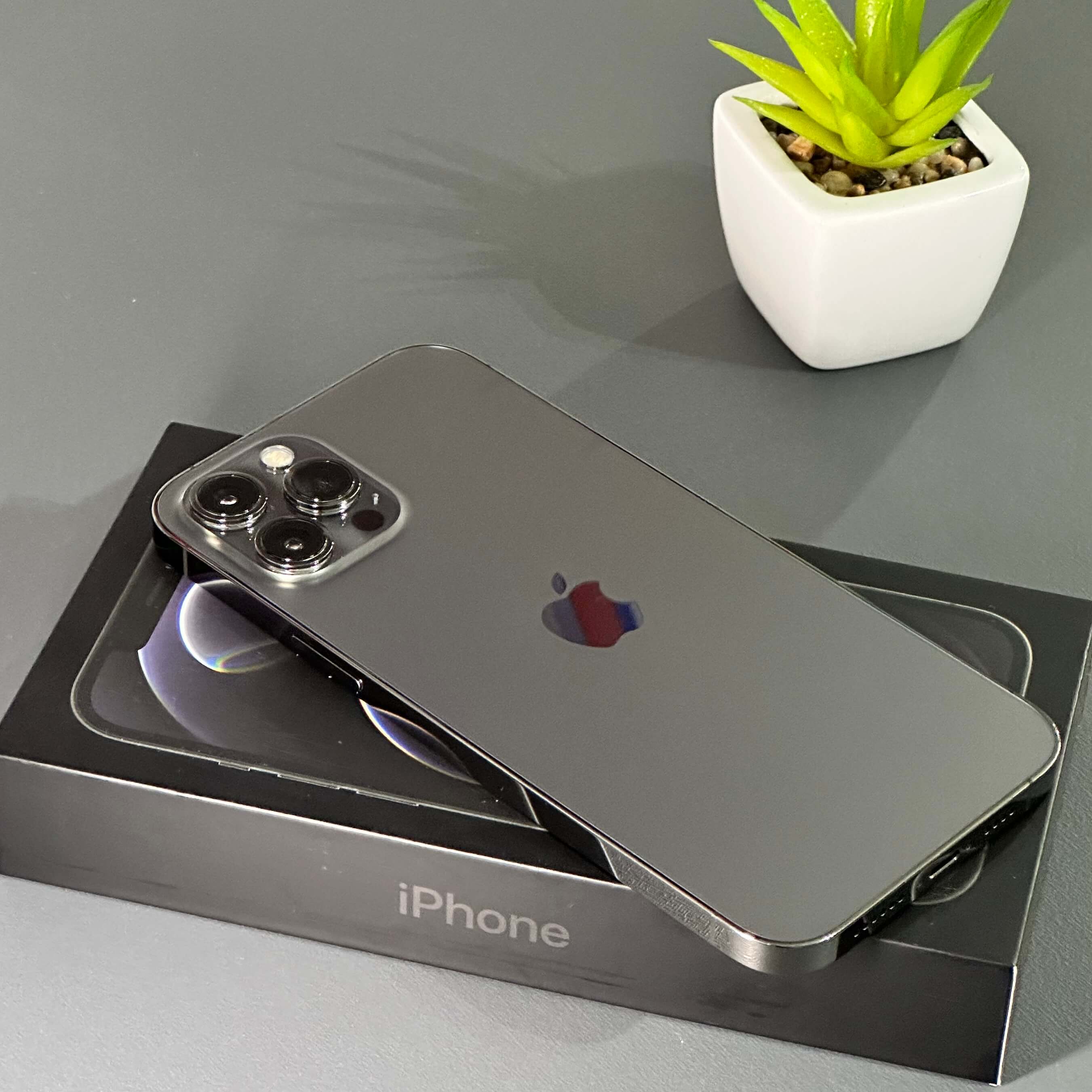 iPhone 12 Pro Max 128GB Grafite - Saúde de bateria: 🔋100% - Tela de 6.7" - (SEMINOVO) - Image 3