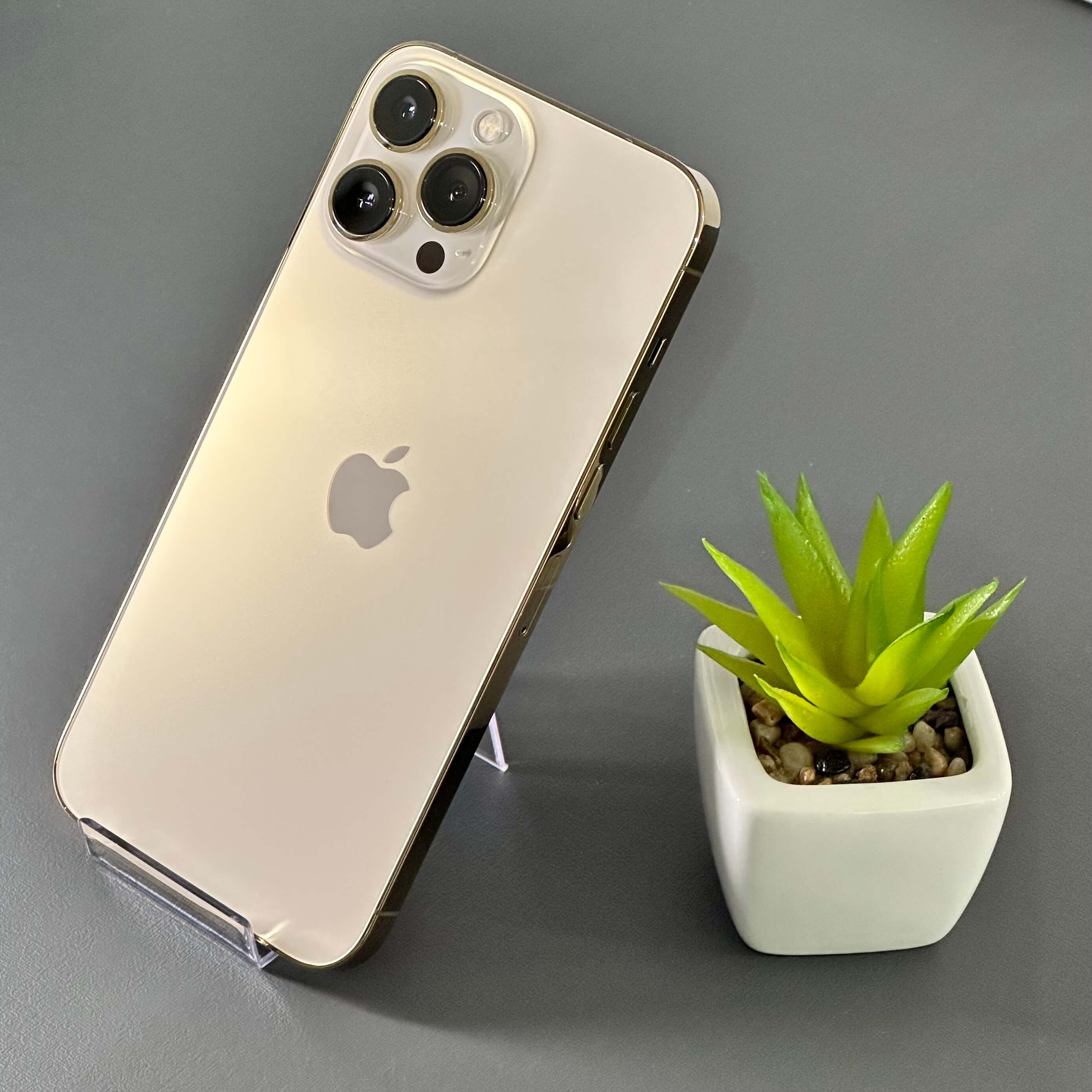 iPhone 13 Pro Max 256GB Dourado - Saúde de bateria: 🔋84% - Tela de 6.7" - (SEMINOVO) - Image 5