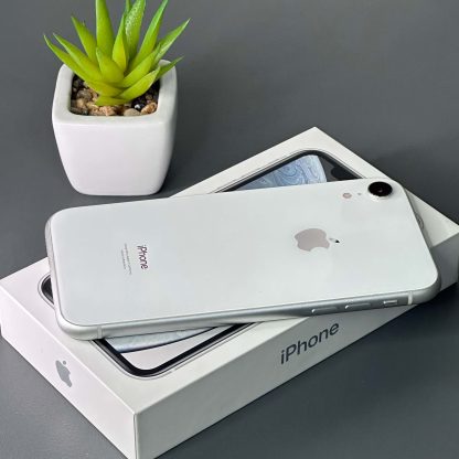 iPhone XR 64GB Branco - Tela de 6.1" - (SEMINOVO) - Image 7