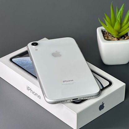 iPhone XR 64GB Branco - Tela de 6.1" - (SEMINOVO) - Image 5