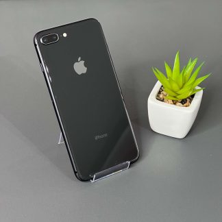 iPhone 8 Plus 64GB Preto - Tela de 5.5