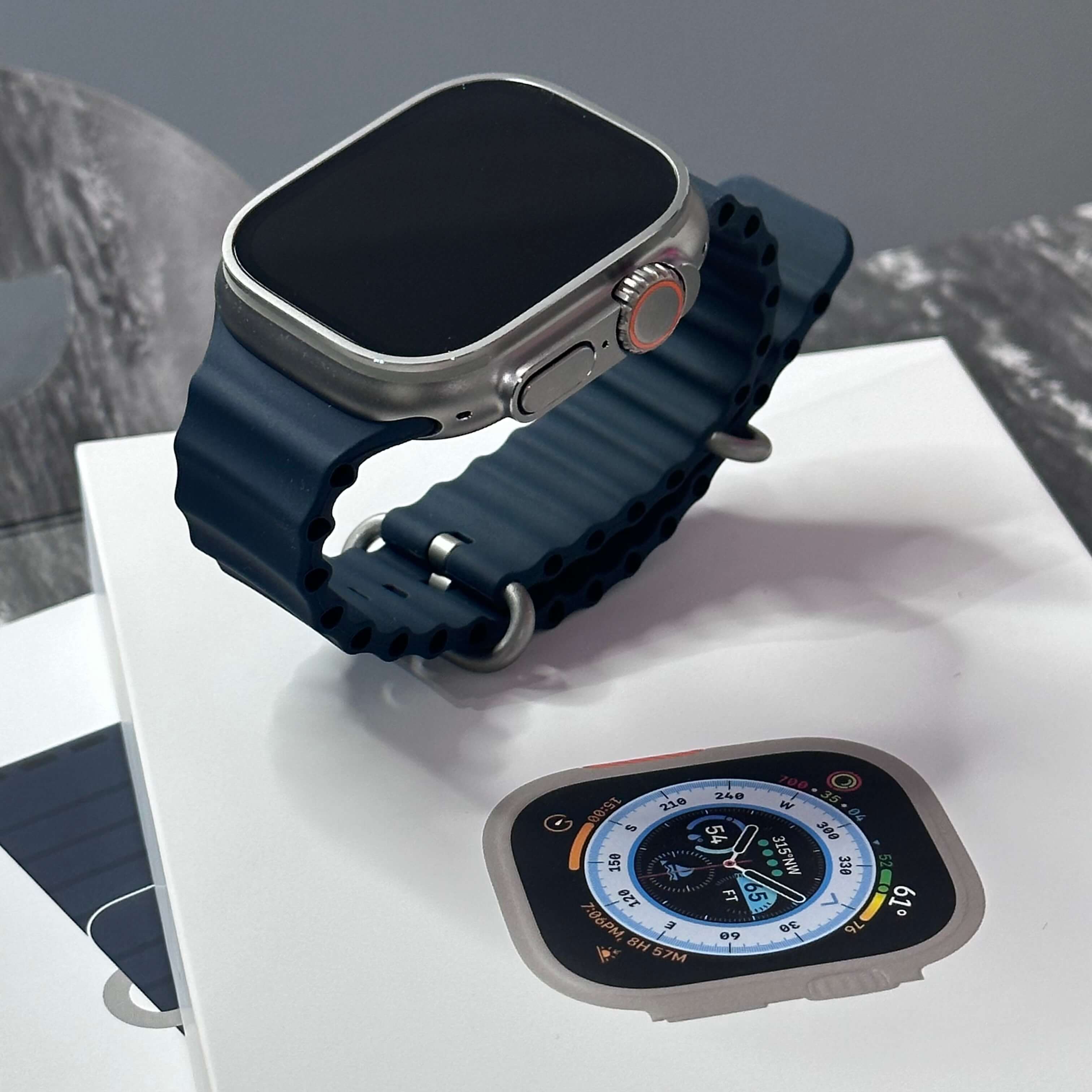 Apple Watch ULTRA 1 49mm - Saúde de bateria: 🔋86% - Ocean Band Midnight (GPS + Cel) - (SEMINOVO) - Image 2