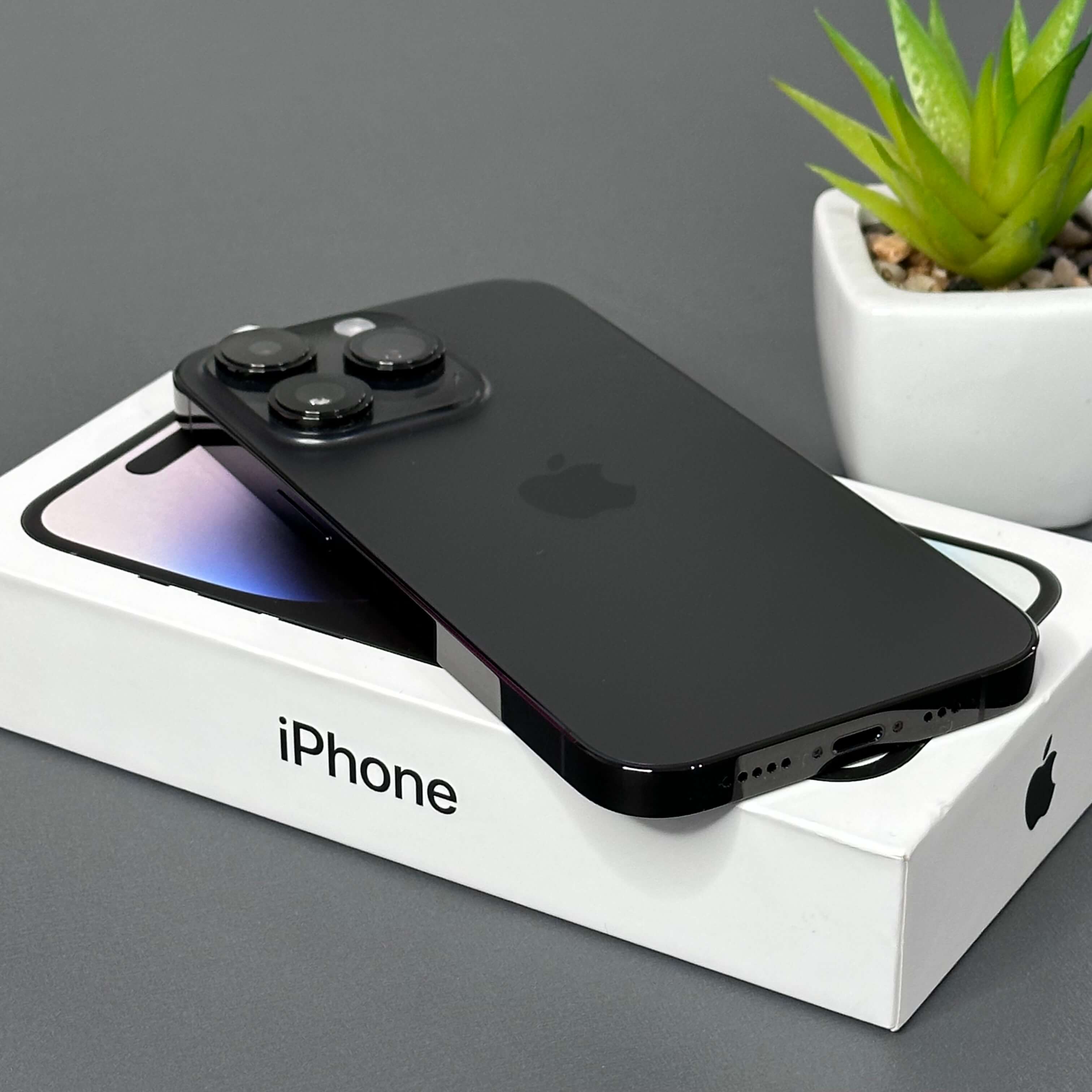 iPhone 14 Pro 128GB Preto Espacial - Saúde de bateria: 🔋100% - Tela de 6.1" - (SEMINOVO) - Image 3