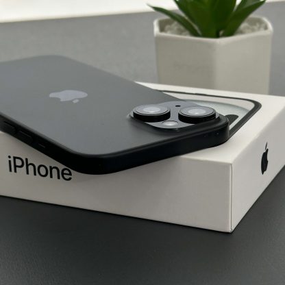 iPhone 15 128GB Preto - Tela de 6.1" - (SEMINOVO) - Image 8