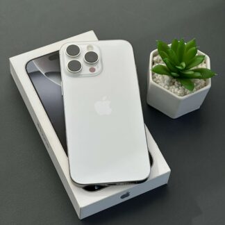 iPhone 16 Pro Max 256GB Titânio White - Saúde de bateria: 🔋95%  - Tela de 6.9