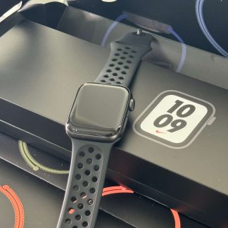 Apple Watch series SE 40mm Black Nike (GPS) - Saúde de bateria: 🔋94% - (SEMINOVO)