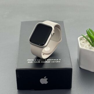 Apple Watch series 8 45mm Starlight (GPS) - Saúde de bateria: 🔋81%  (SEMINOVO)