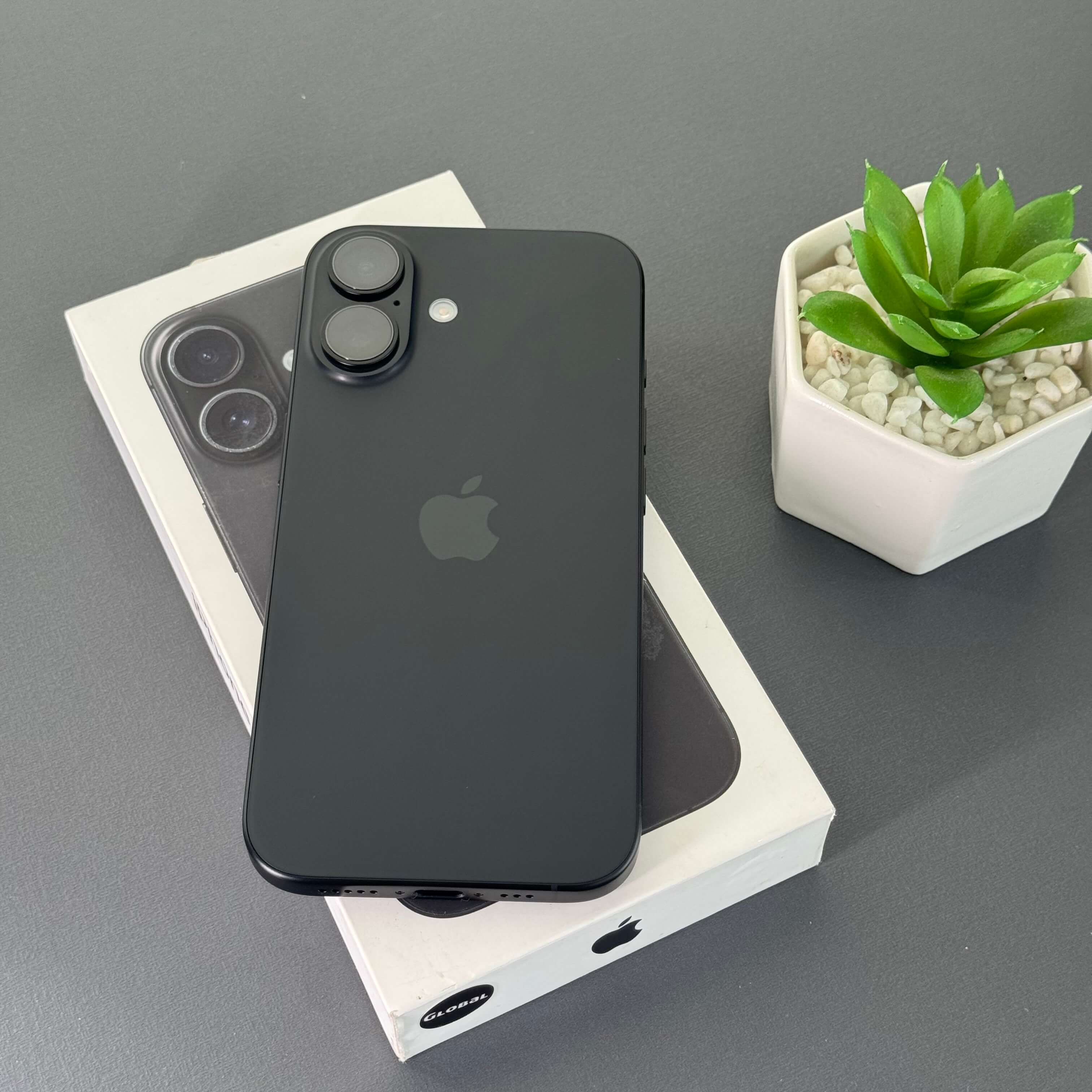 iPhone 16 128GB Preto - Saúde de bateria: 🔋89% - Tela de 6.1" - (SEMINOVO) - Image 6